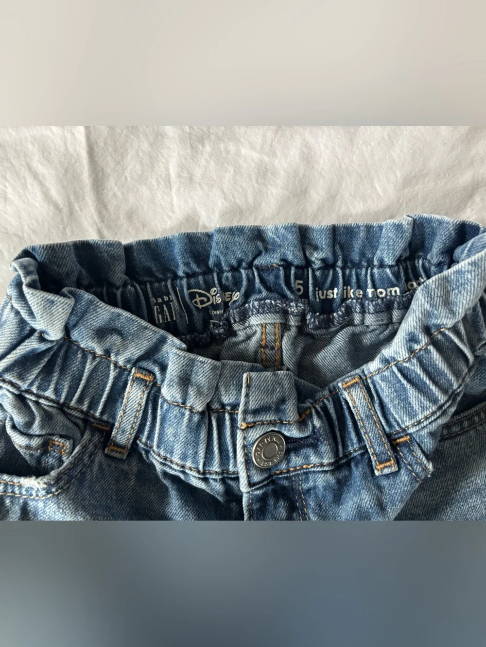 GAP Light Blue Denim Shorts with Green Minnie Mouse Disney Character
